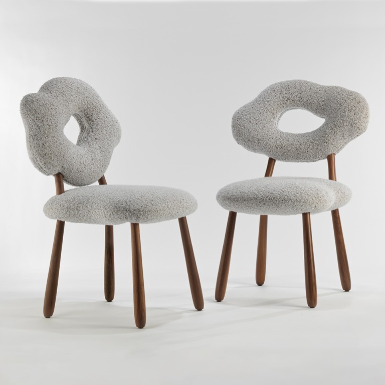 Chairs & Armchairs